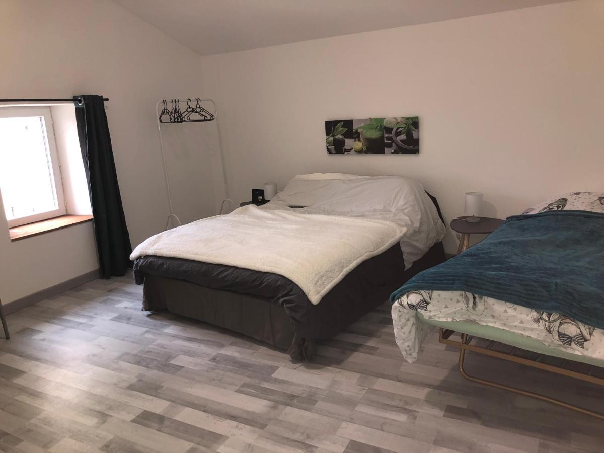 Gite Zen Pres Thermes De Jonzac Bois Zewnętrze zdjęcie